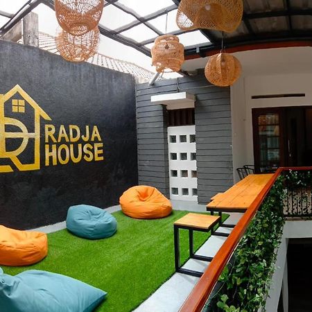 Radja House Cipaku Indah Vila Bandung Exterior foto